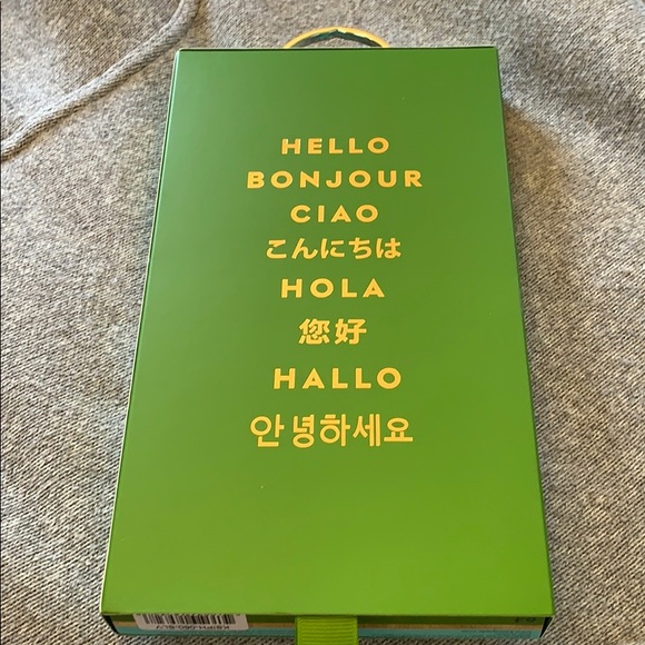 Kate Spade iPhone 7 Plus Silver Glitter Case - Picture 7 of 8